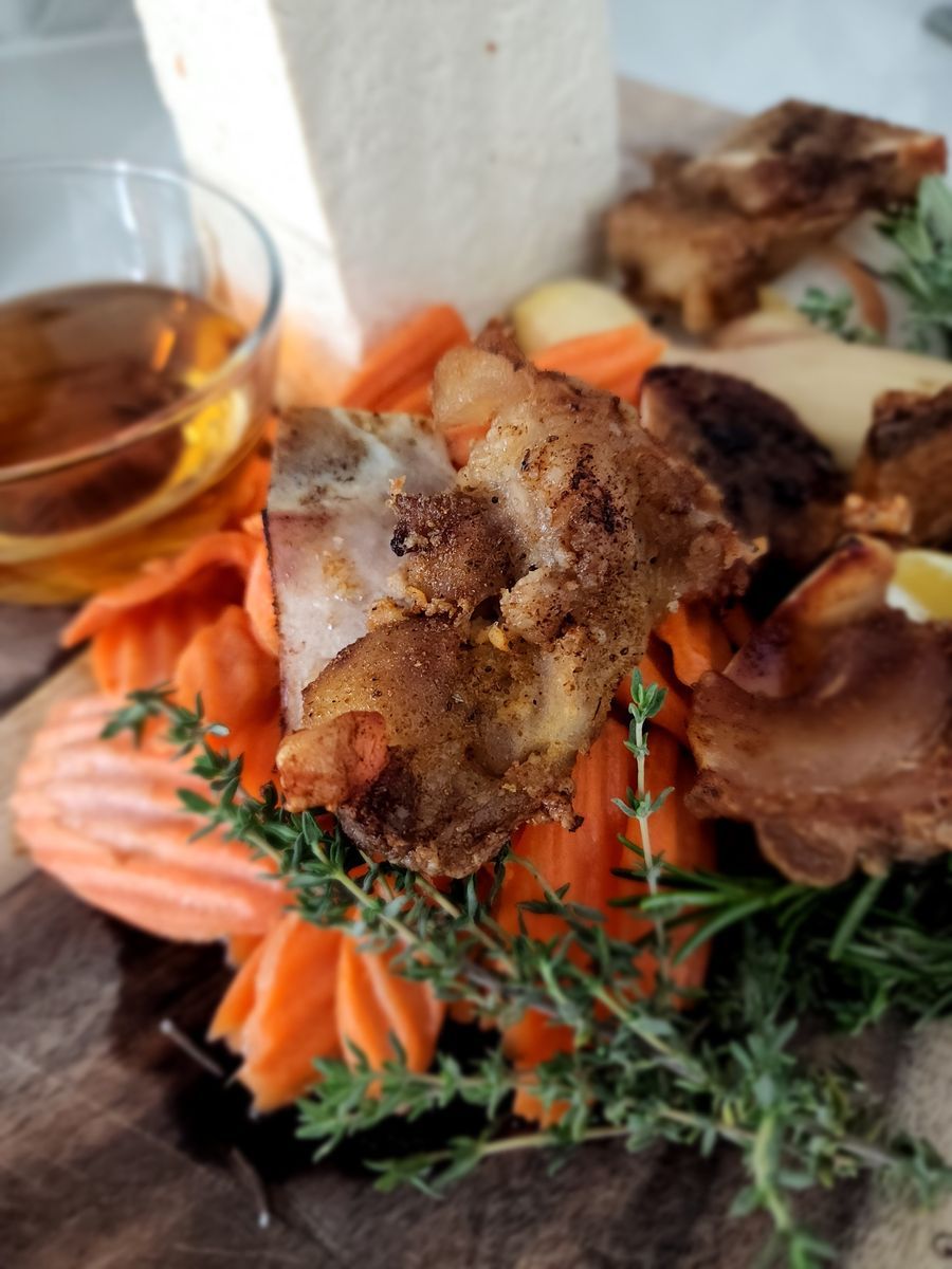 Warming plated postpartum meal